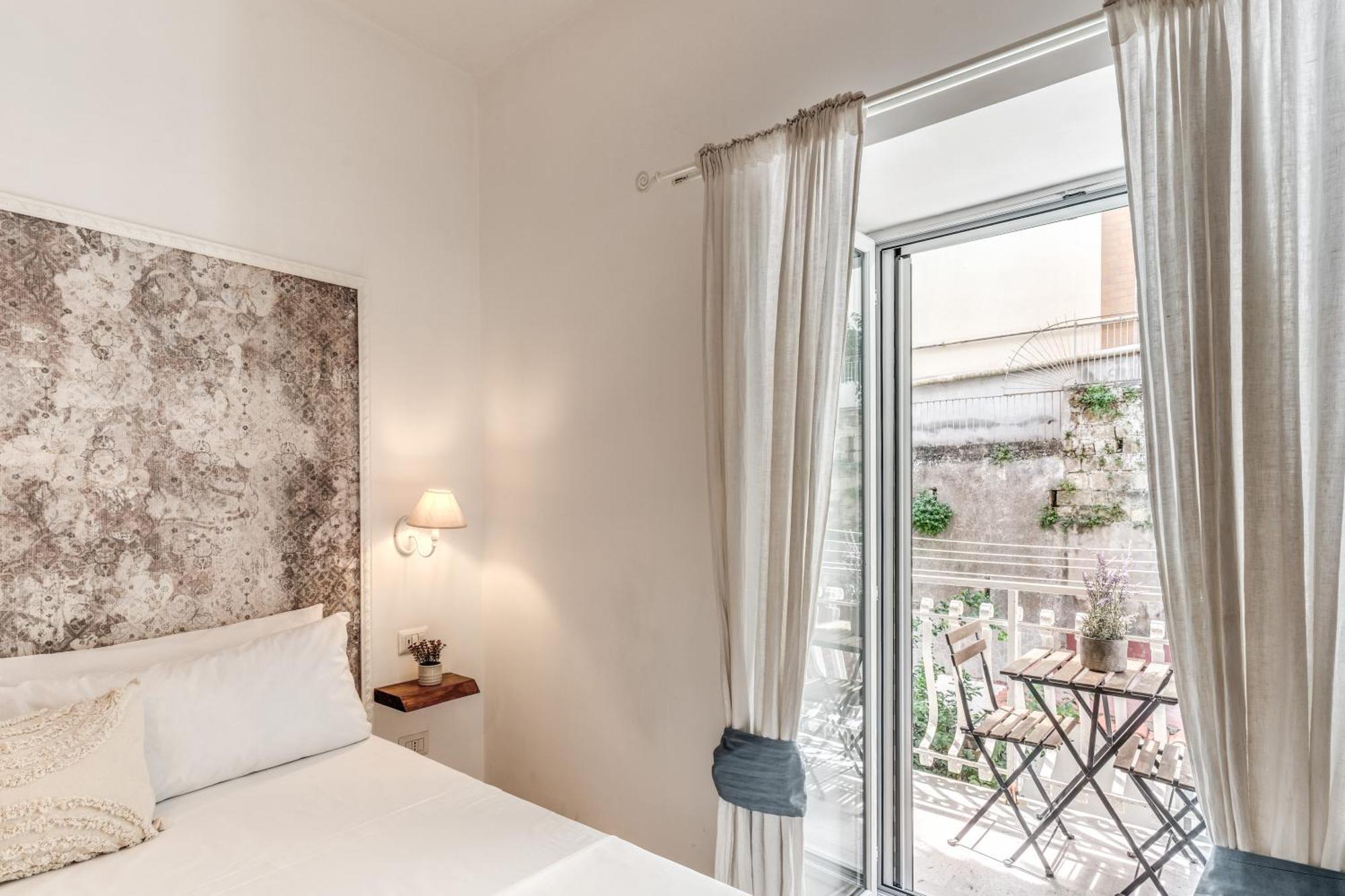 Annamaria Rooms Napoli Exterior foto